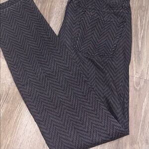 PrAna Kara Jeans Gray Denim Pants Black Chevron Pattern Skinny Leg